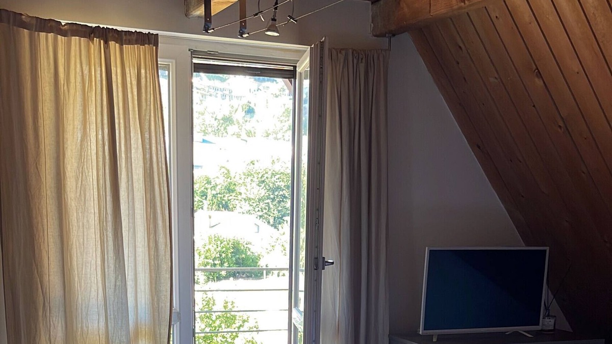 Fisciano Apartment | Apartment 'Parco San Lorenzo 4' with Balcony