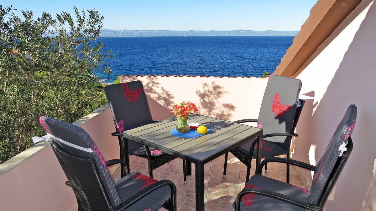 Prigradica Apartment | Apartment Peric by Interhome