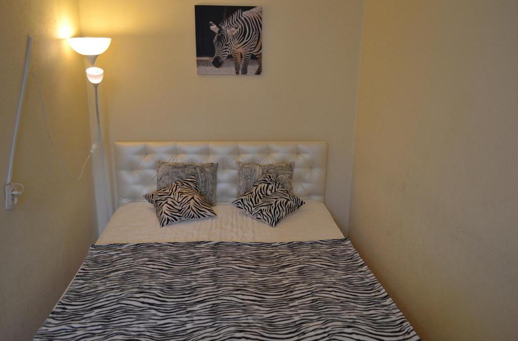 Leninskiy rayon Apartment | Apartment Posutočno