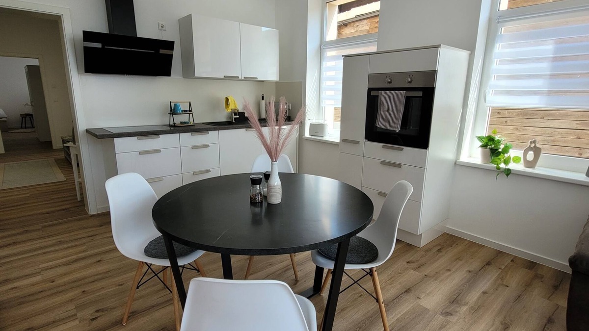 Weidhausen Apartment | Apartment Ramona - cozy, with a perfect mix of comfort, central & quiet location