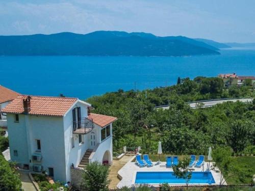 Zagore Apartment | Apartment Rea with Pool