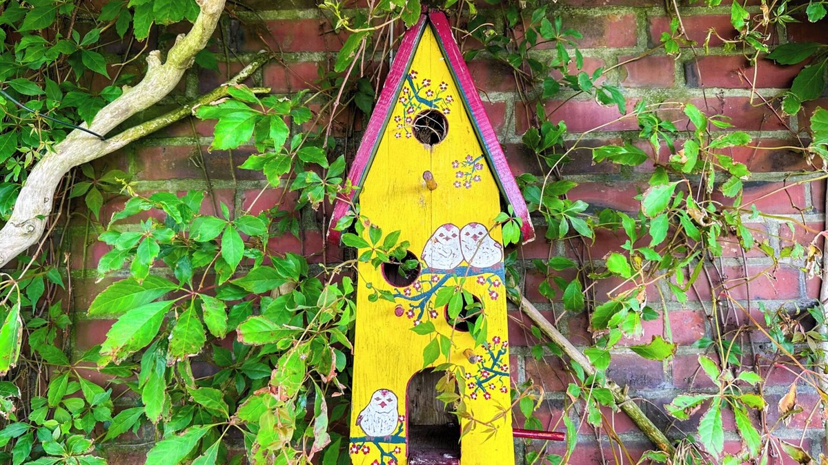 Suederhafen Apartment | Apartment 'Relas Ferienwohnungen - Spatzennest' with Shared Garden, Balcony and Wi-Fi