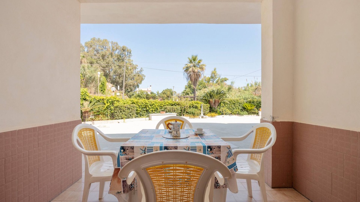 Balestrate Apartment | Apartment 'Residence Le Magnolie 2 - Piano T' with Sea View, Wi-Fi and Air Conditioning