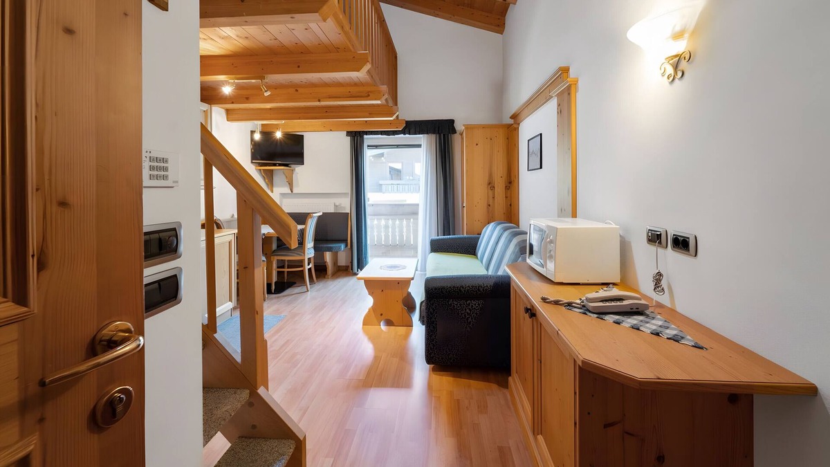Stanga Apartment | Apartment 'Residence Priska Apt 3 Personen' with Mountain View, Shared Garden and Wi-Fi
