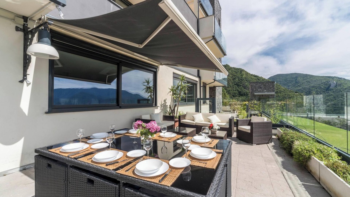 Perledo Apartment | Apartment “Residence Le Terrazze” with Mountain View, Pool & Wi-Fi