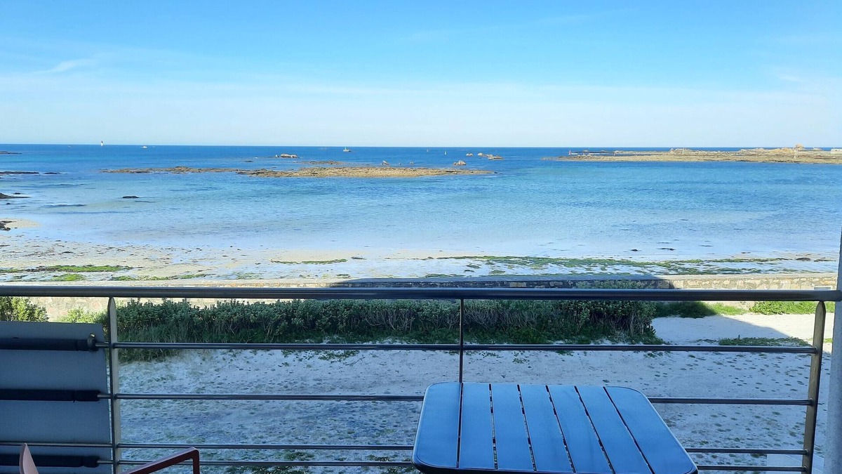 Penmarch Apartment | Apartment 'Rêve Bleu, 2 P' with Sea View, Private Terrace and Wi-Fi