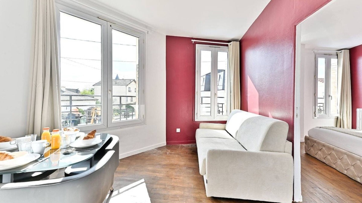 Gagny Apartment | Apartment Rose Moderne Near the capital