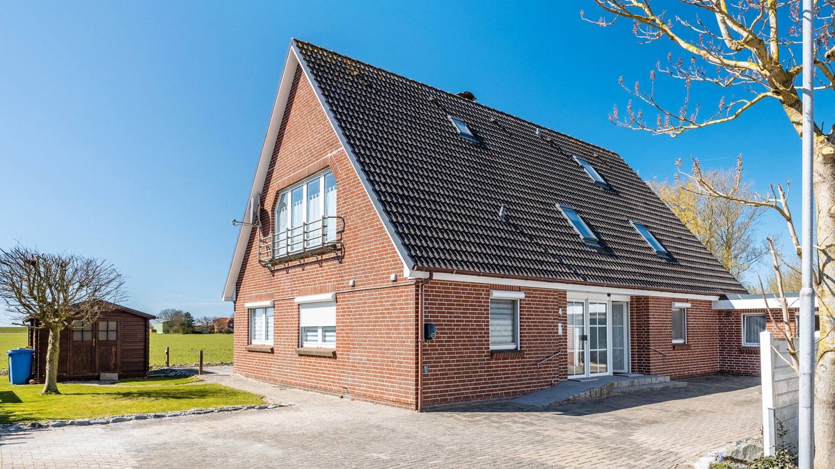 Kaiser-Wilhelm-Koog Apartment | Apartment 'Severin' with Shared Terrace, Shared Garden and Wi-Fi