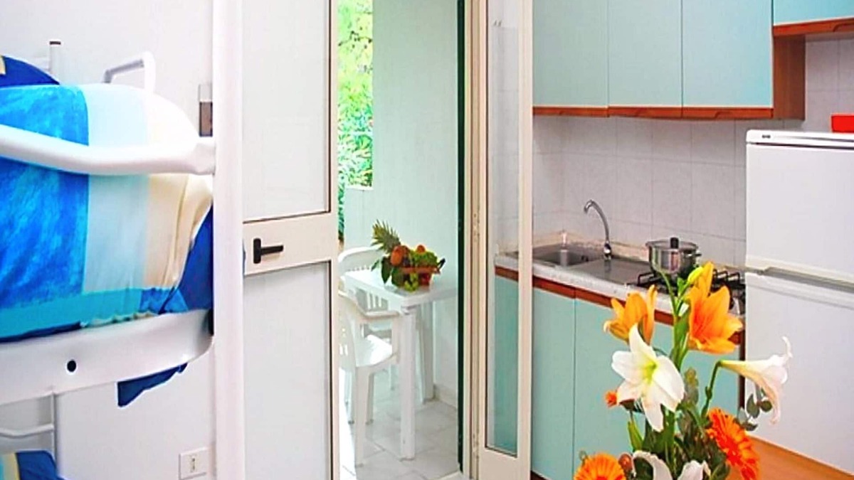 Scialara Apartment | Apartment 'Sabbia D'oro' with Shared Pool and Wi-Fi