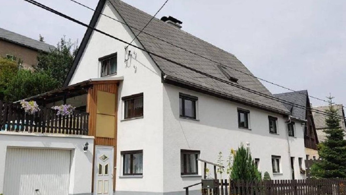 Altenberg Apartment | Apartment Schaarschmidt - Apartment, shower and bath, toilet