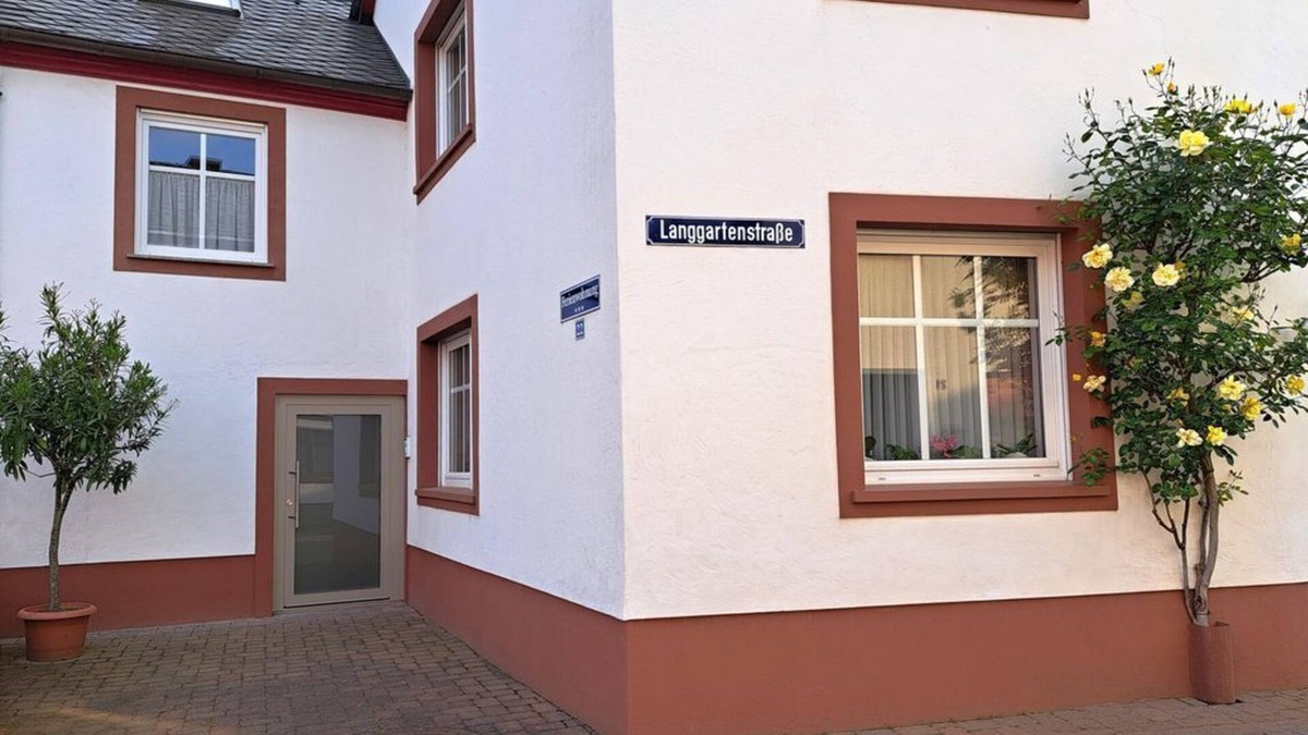 Schweich Apartment | Apartment Schweicher Mitte - 2-bed apartment *