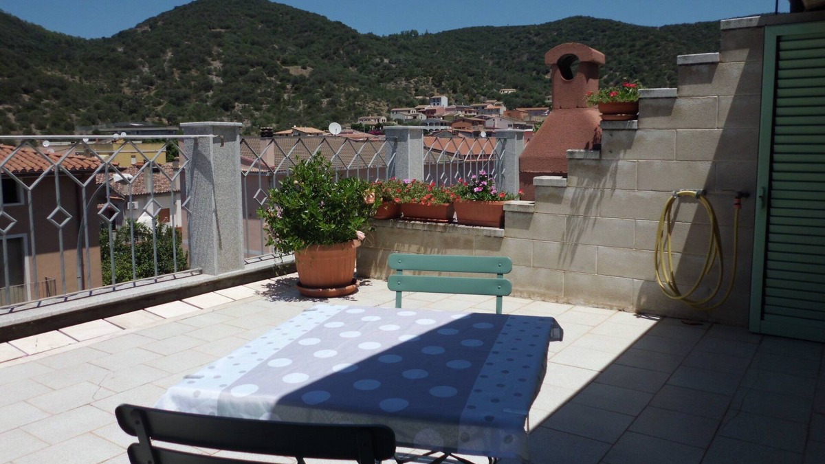 Teulada Apartment | Apartment sleeps 2 with terrace and barbecue