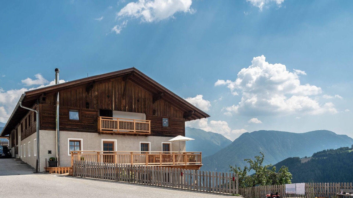 Campo di Trens Apartment | Apartment "Sparberhof Exklusive" with Mountain View, Private Terrace & Wi-Fi