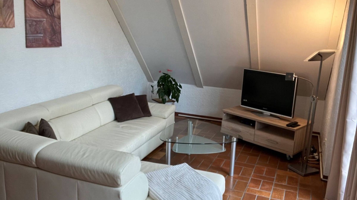 Allagen Apartment | Apartment 'Studiowohnung' with Private Terrace, Shared Garden and Wi-Fi