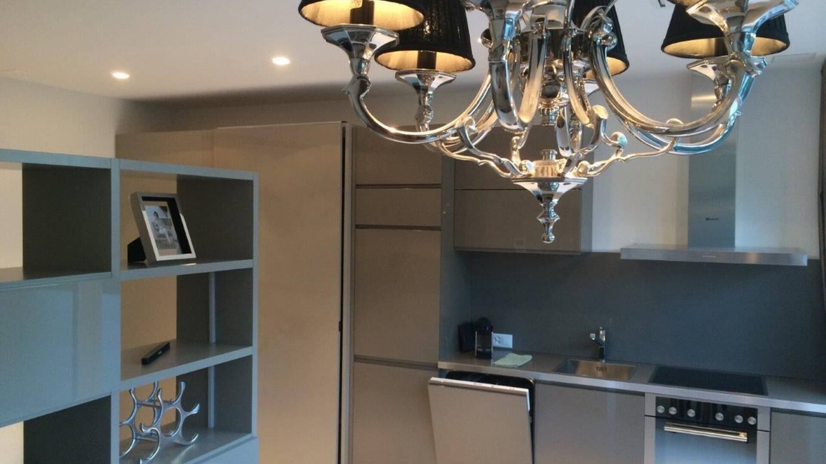 Wollishofen Apartment | Apartment - stylishly furnished near the lake