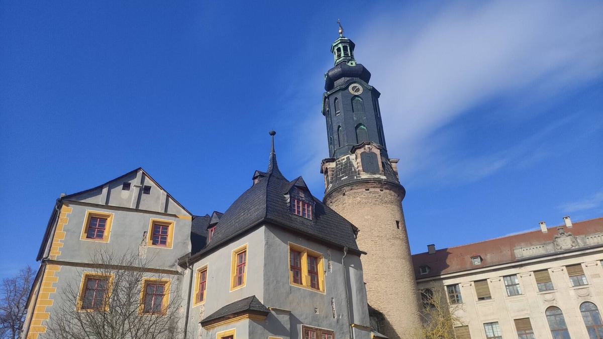 Weimar Apartment | Apartment 'Sunrise' with Balcony and Wi-Fi