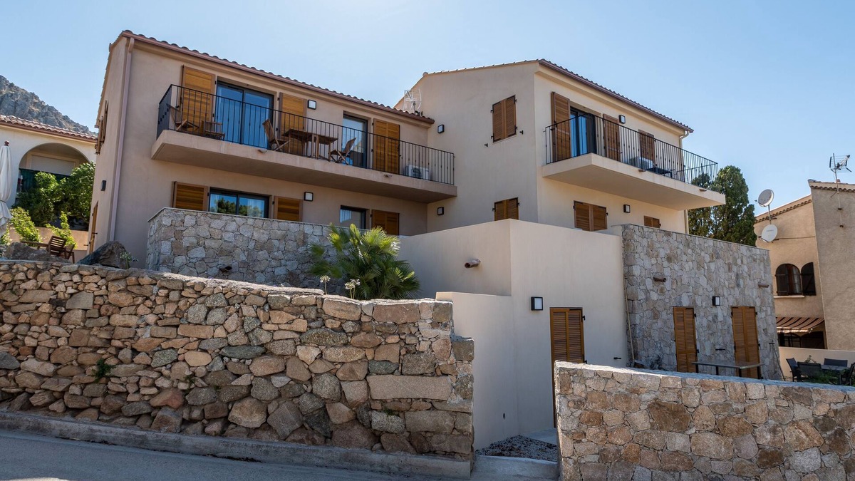 Algajola Apartment | Apartment T2 1st Floor New, a few meters from the beach