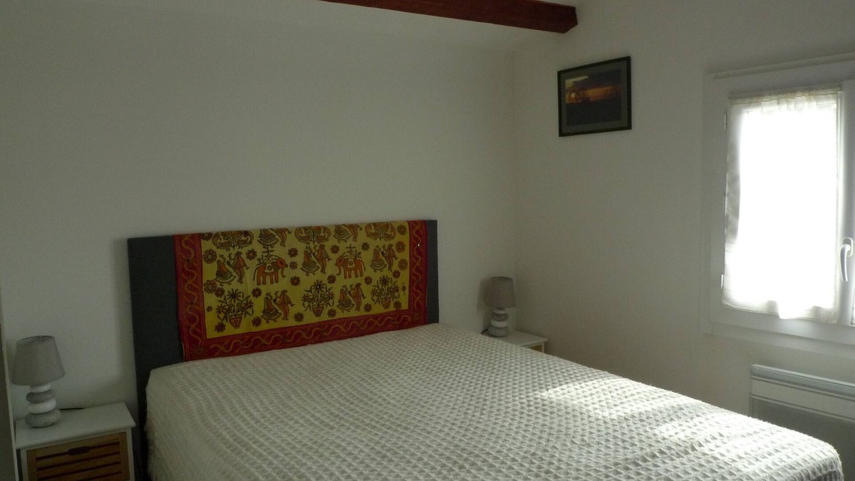 Angoulins Apartment | Apartment T2 classified two stars in town center, close to the beaches.