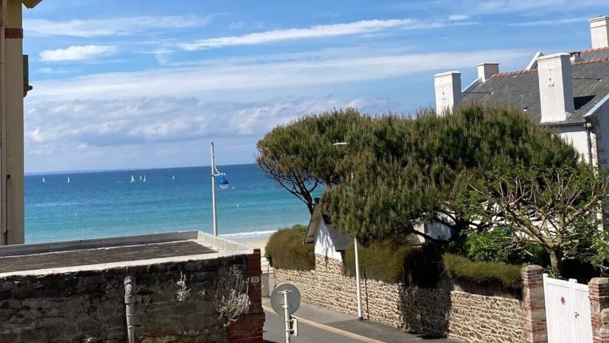 Pleneuf-Val-Andre Apartment | Apartment T3 in the immediate vicinity of the large beach of Val André