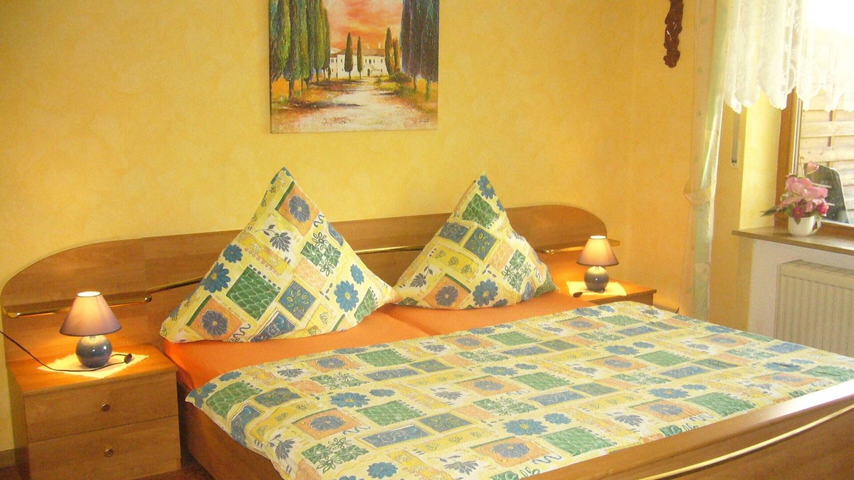 Bad Bocklet Apartment | Apartment Talblick (35sqm) with south-facing terrace