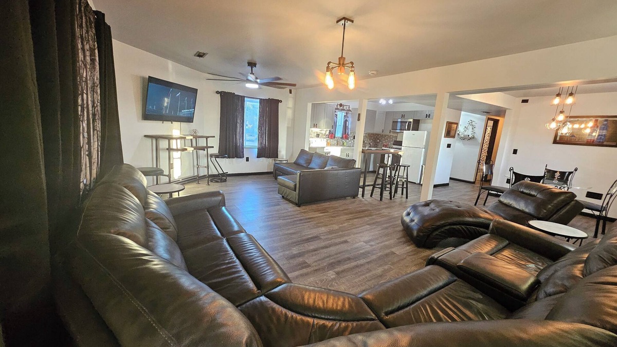 Detroit Apartment | Apartment: The Rose On 8 Mile Rd.