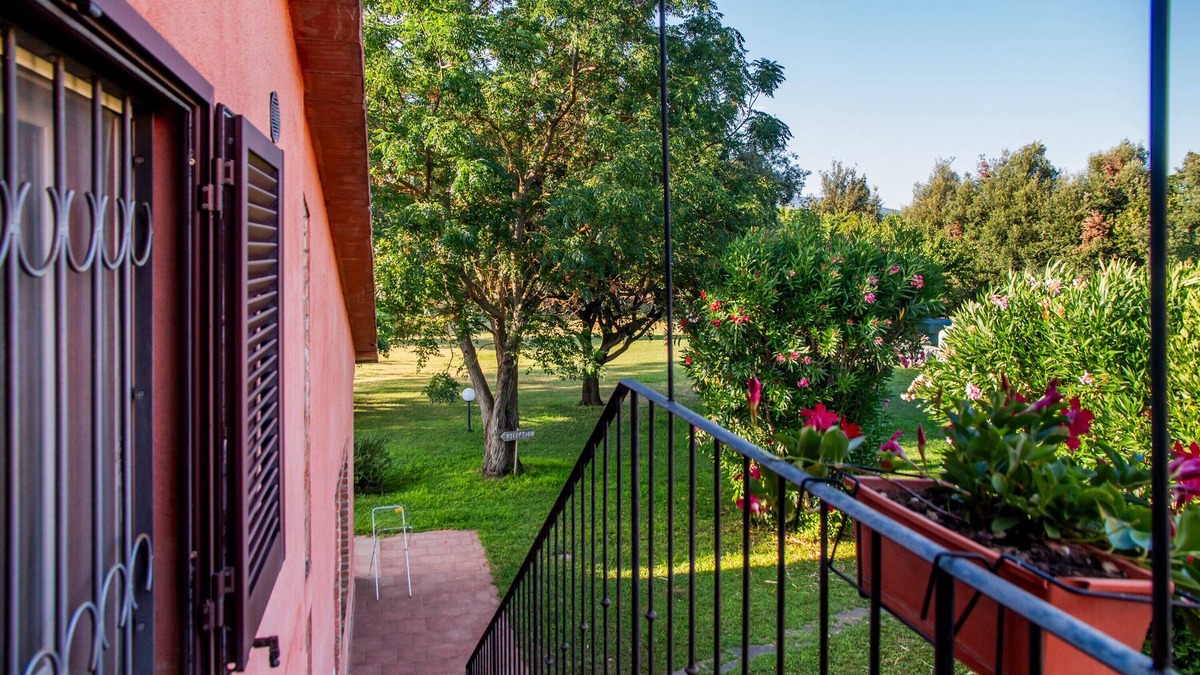 Grosseto Apartment | Apartment 'Tramonto' with Private Garden, Wi-Fi and Air Conditioning