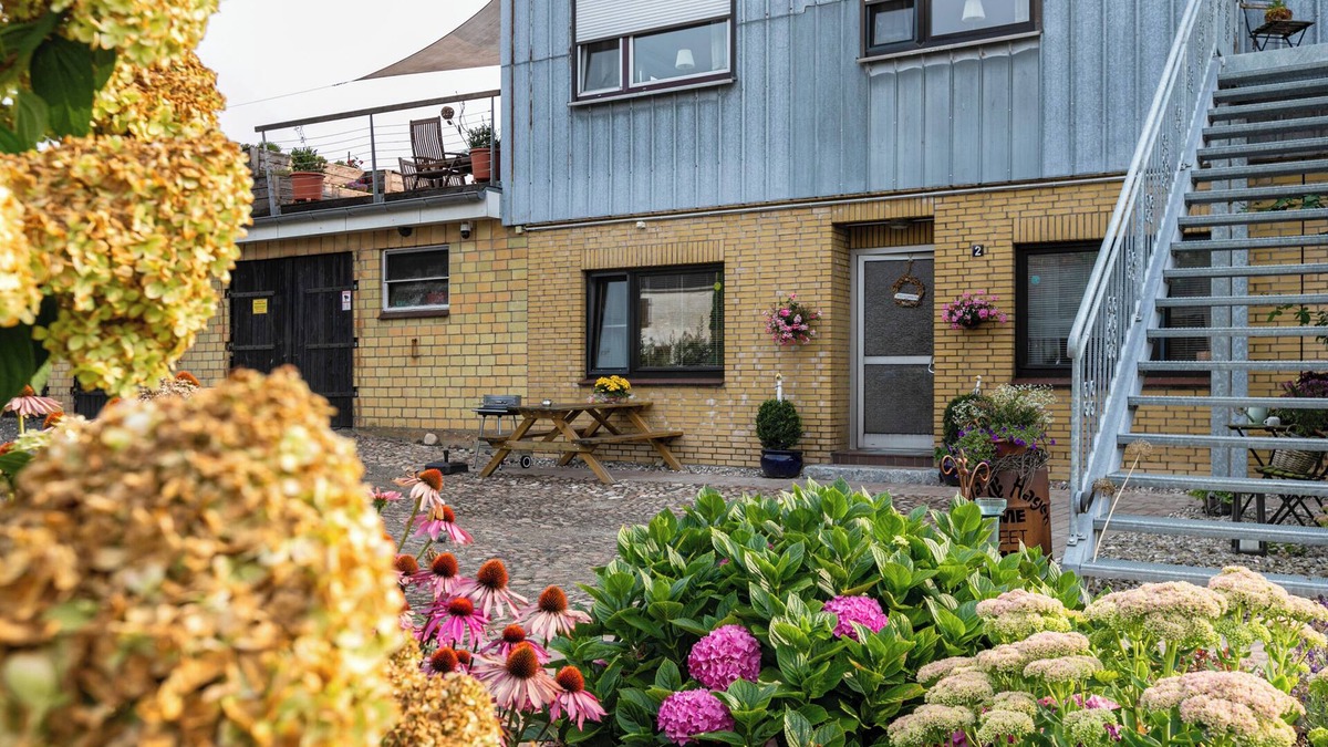 Hollingstedt Apartment | Apartment 'Traumland' with Wi-Fi