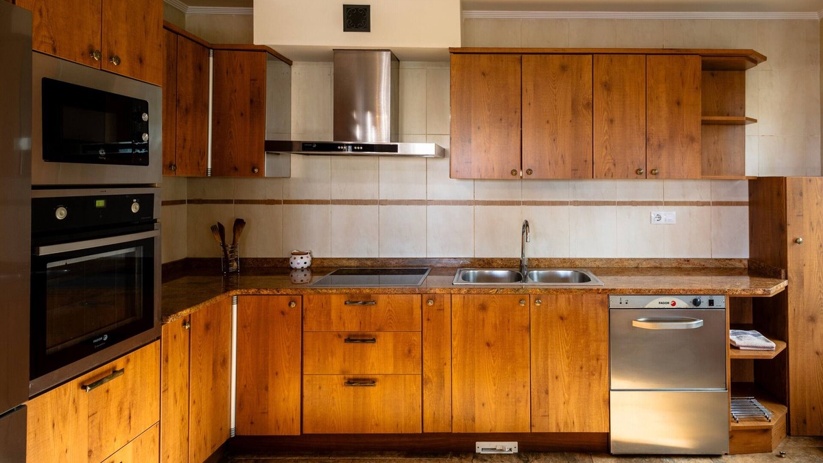 Asparrena Apartment | Apartment 'Twins' with Shared Garden and Wi-Fi