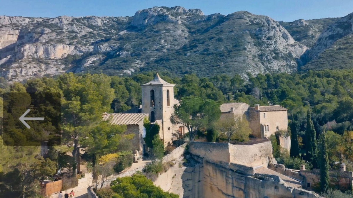 Taillades Apartment | Apartment 'Une Parenthèse En Luberon' with Private Garden, Wi-Fi and Air Conditioning