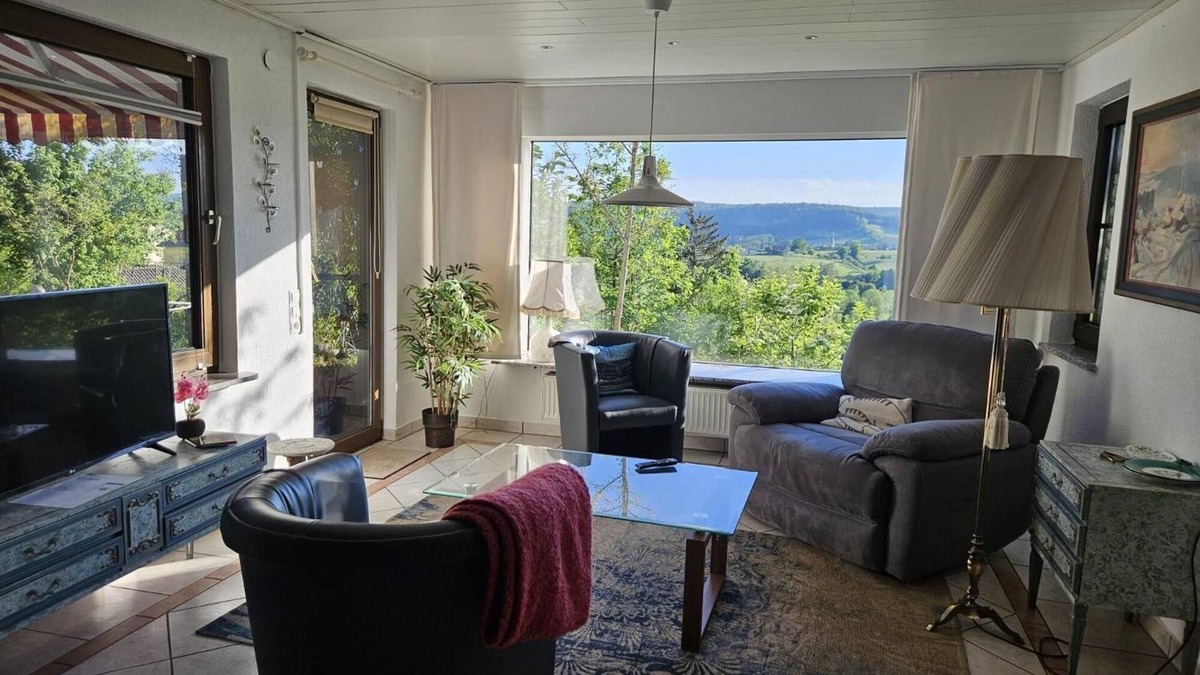 Bad Bocklet Apartment | Apartment 'Unter Linden' with Private Terrace, Private Garden and Wi-Fi