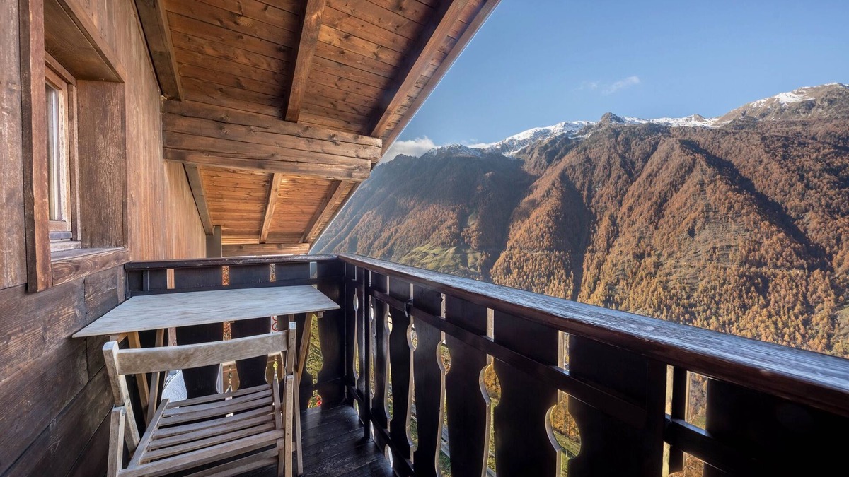 Senales Apartment | Apartment “Untervernatsch - Edelweiss” with Mountain View, Wi-Fi, Balcony & Garden