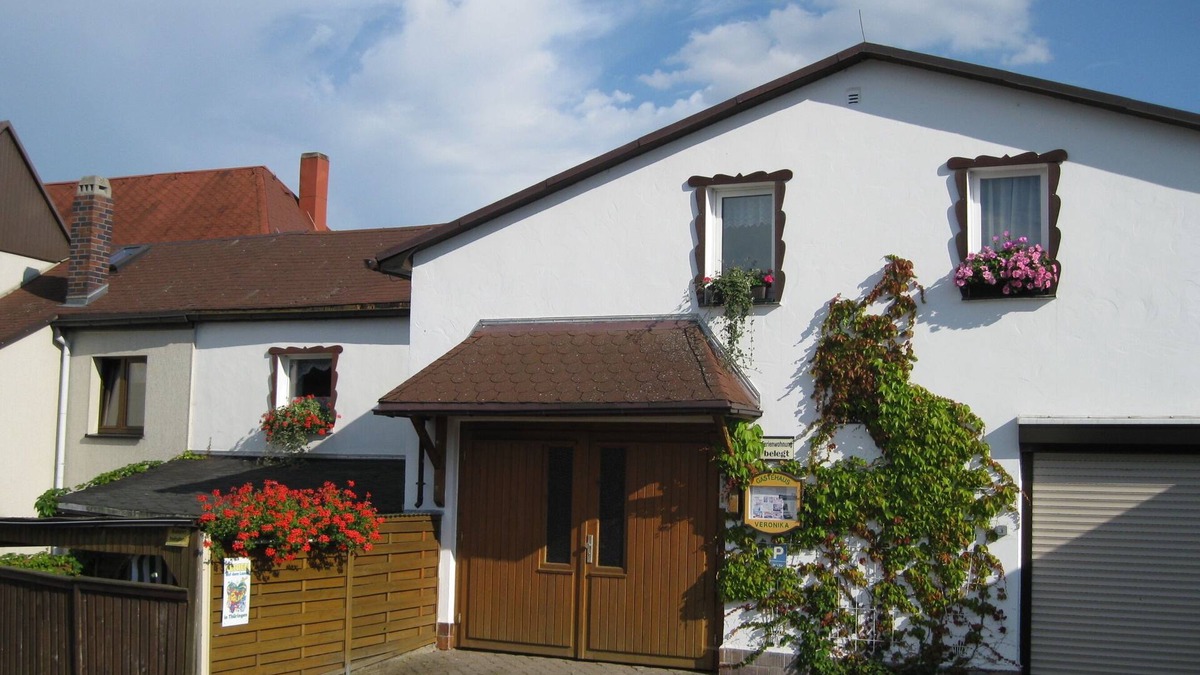 Unterporlitz Apartment | Apartment 'Veronika' with Shared Terrace, Garden and Wi-Fi