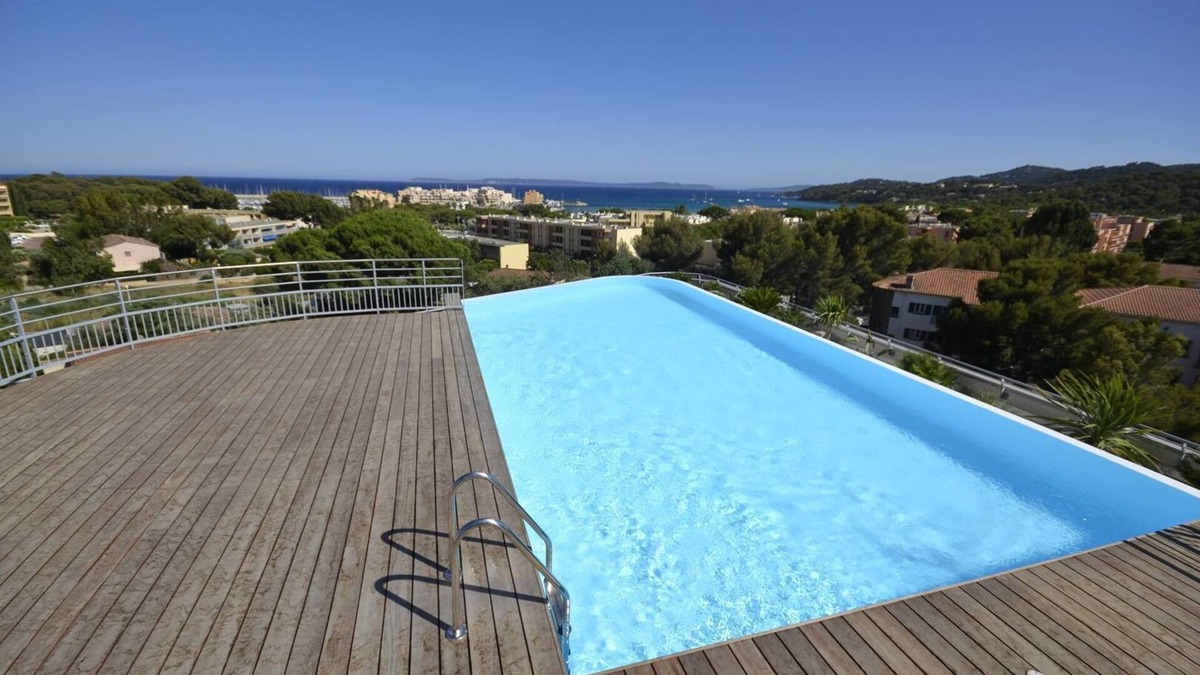 La Faviere Apartment | APARTMENT VILLA LEVANTE