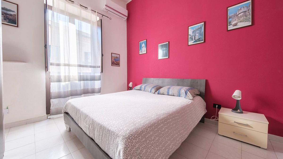Milazzo Apartment | Apartment 'Via Medici' with Shared Terrace, Wi-Fi and Air Conditioning