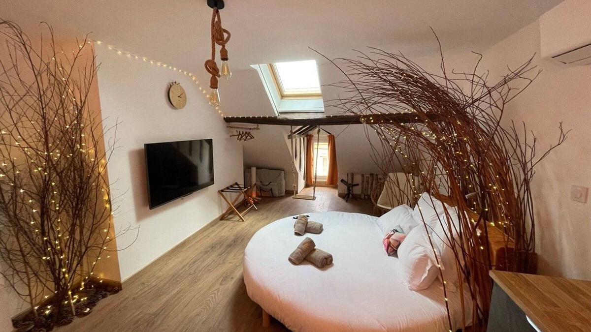 Vierzon Apartment | Apartment Vierzon, studio flat, 2 persons