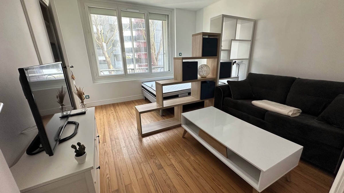 Lanester Apartment | Apartment view Scorff Lanester, 10 min walk to the interceltic festival