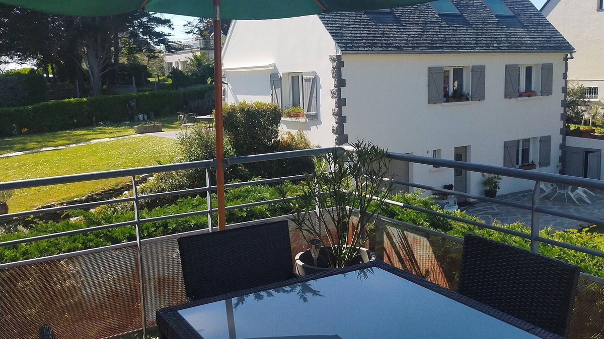 Barneville-Carteret Apartment | Apartment with terrace 150 m from the beach, secure parking