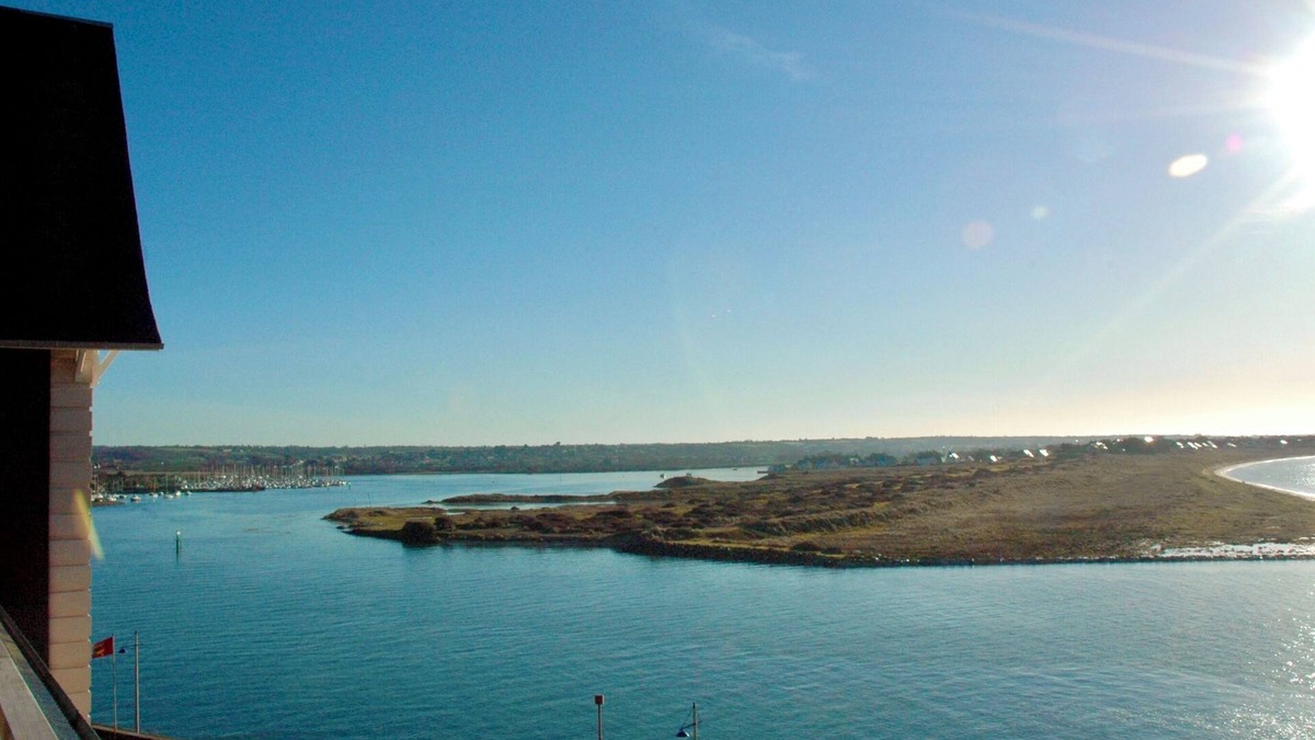 Barneville-Carteret Apartment | Apartment with Sea View