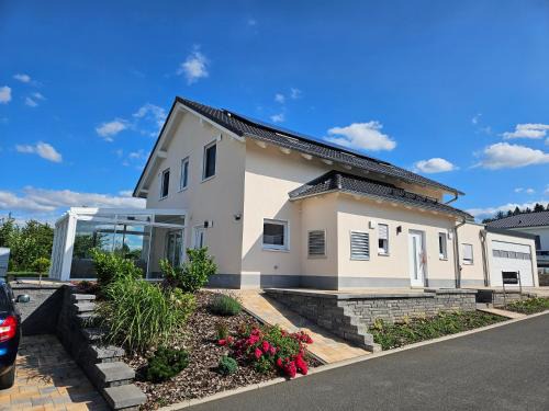 Arnstadt Apartment | Apartment Wachsenburgblick