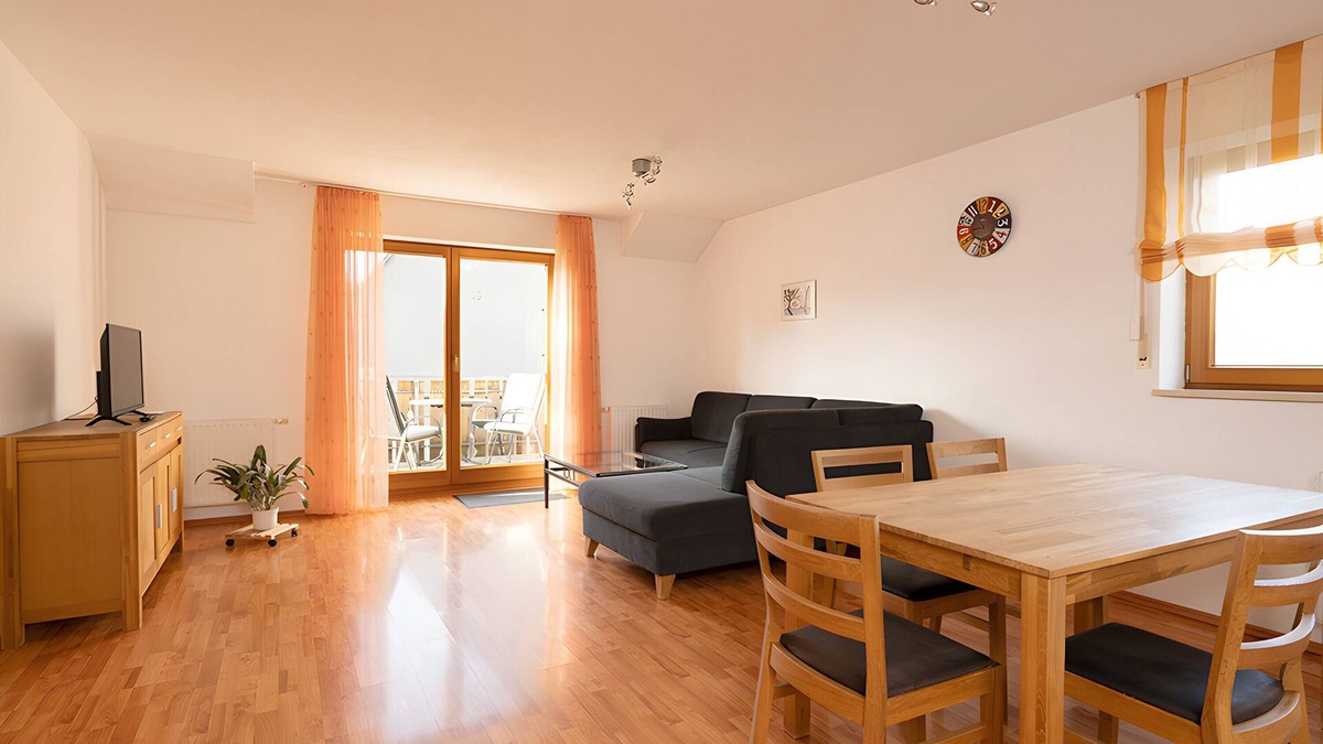 Borslingen Apartment | Apartment 'Waldblick' with Shared Terrace, Shared Garden and Wi-Fi