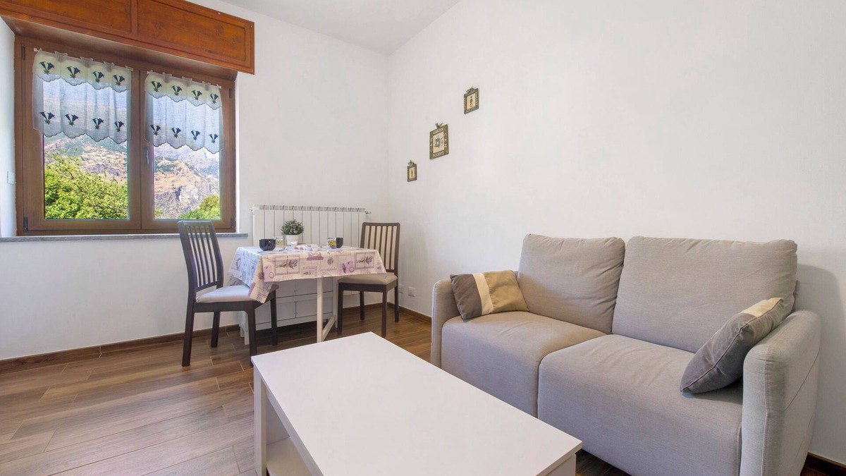 Meana-di-Susa Apartment | Apartment 'Welcome Home 2 Meana Di Susa' with Mountain View, Balcony and Wi-Fi