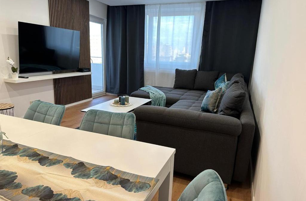 Rhein-Erft-Kreis District Apartment | Apartment Wesseling