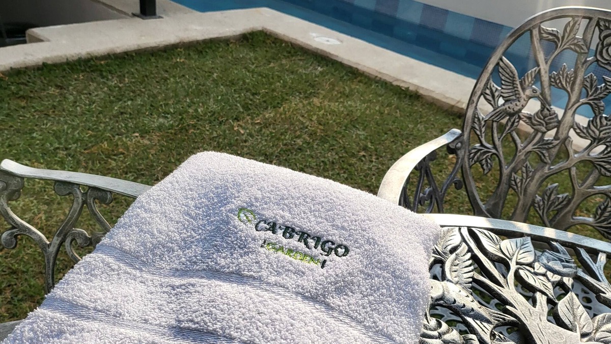 Ixtapan de la Sal Apartment | APARTMENT WITH PRIVATE POOL, GARDEN AND BAR