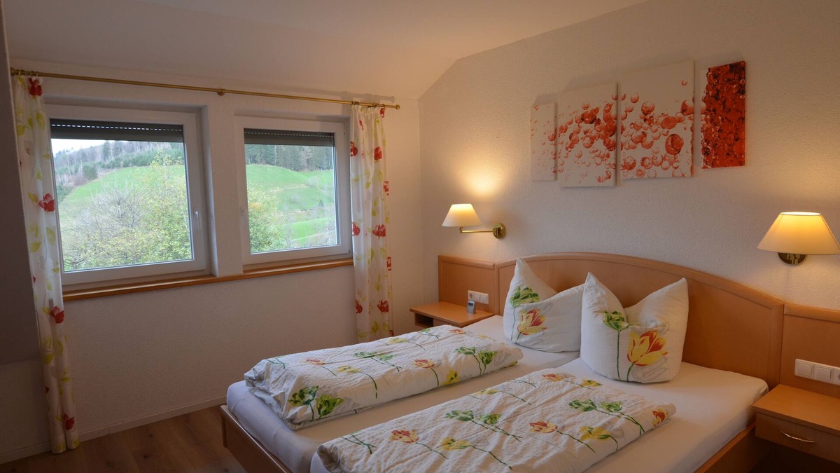 Oberglottertal Apartment | Apartment Wiesenblick double room