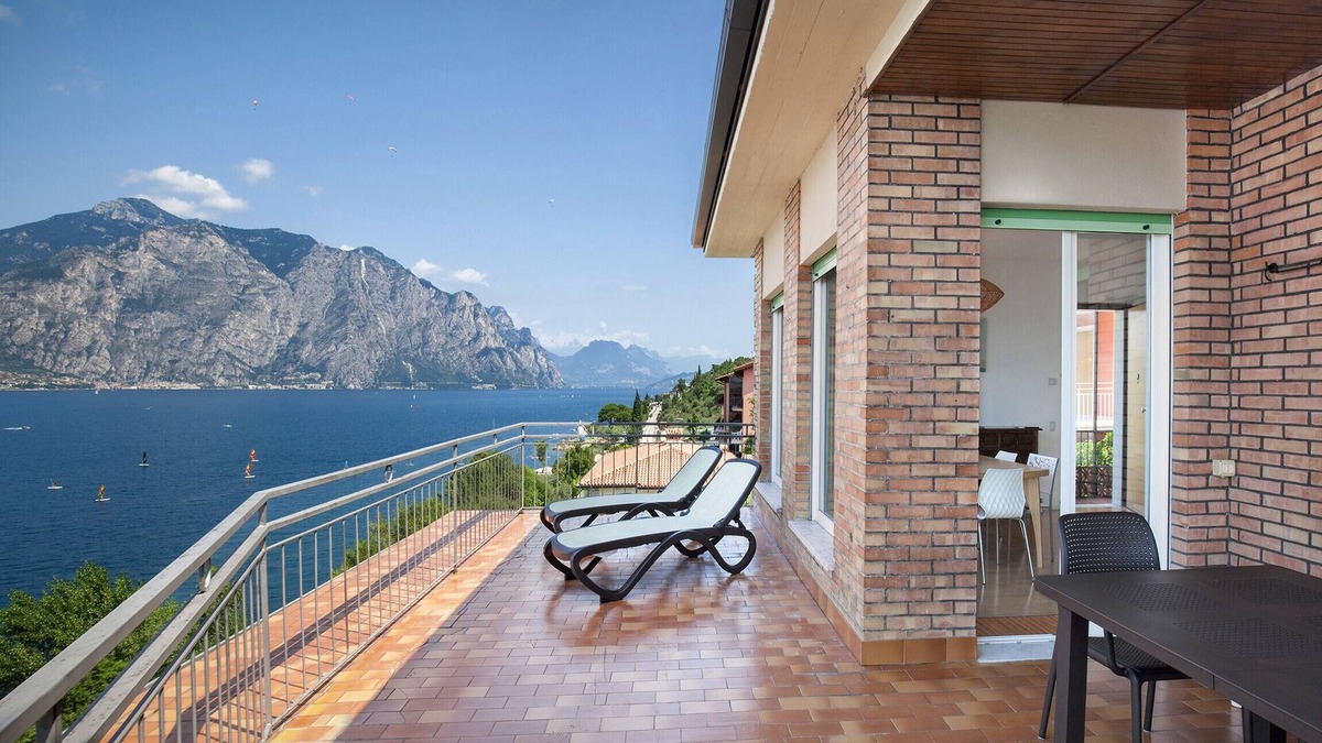 Malcesine Apartment | Apartment Windows On The Lake
