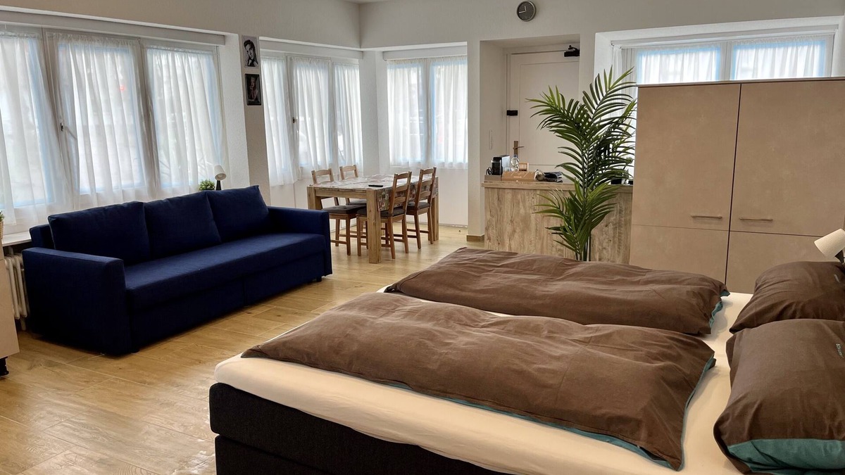 Rheinstetten Apartment | Apartment with 2 bathrooms/Smart TV