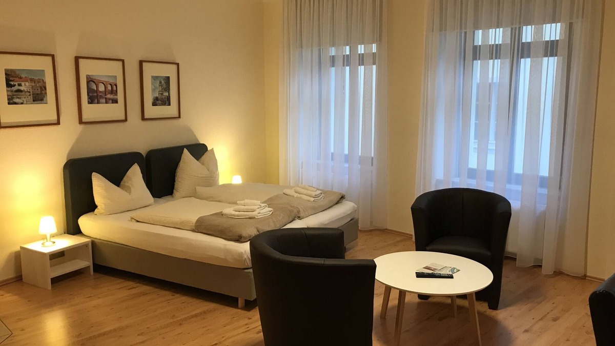 Altstadt Apartment | Apartment with 3 bedrooms and balcony in the old town of Görlitz