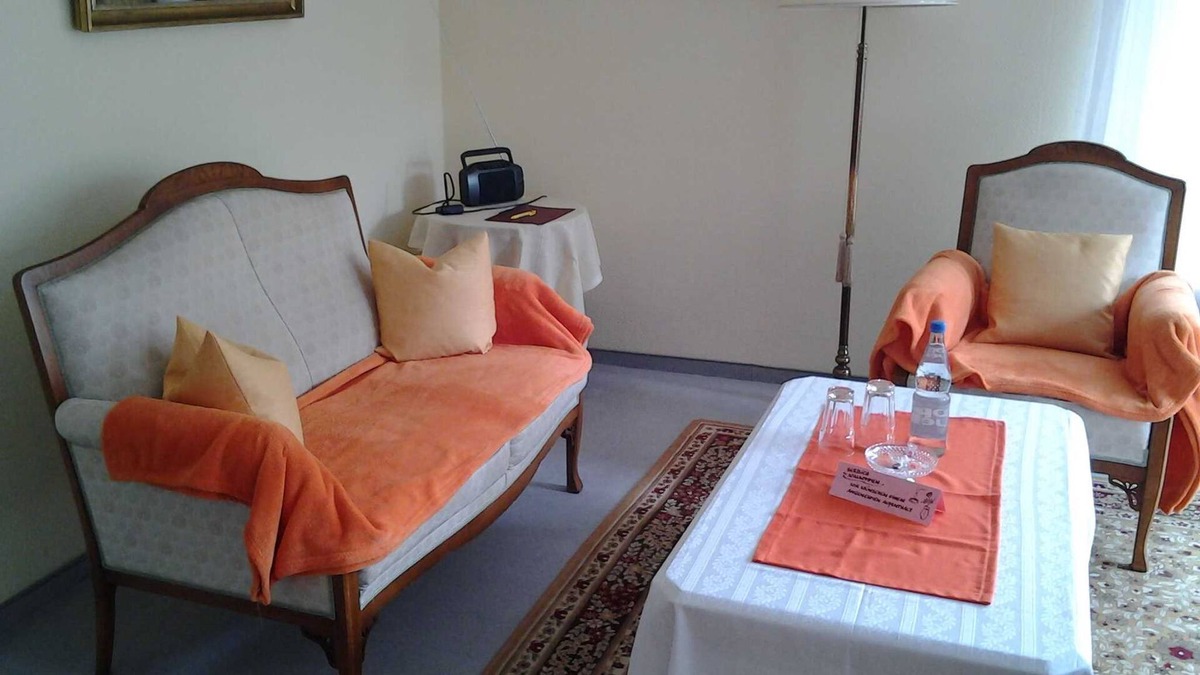 Vielbrunn Apartment | Apartment with balcony - Apartments Café Talblick