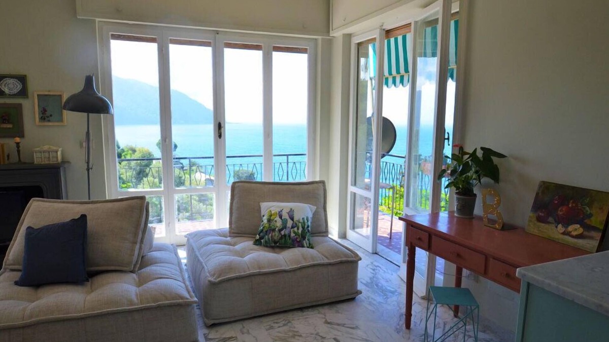 Sori Apartment | Apartment with breathtaking sea view and garden