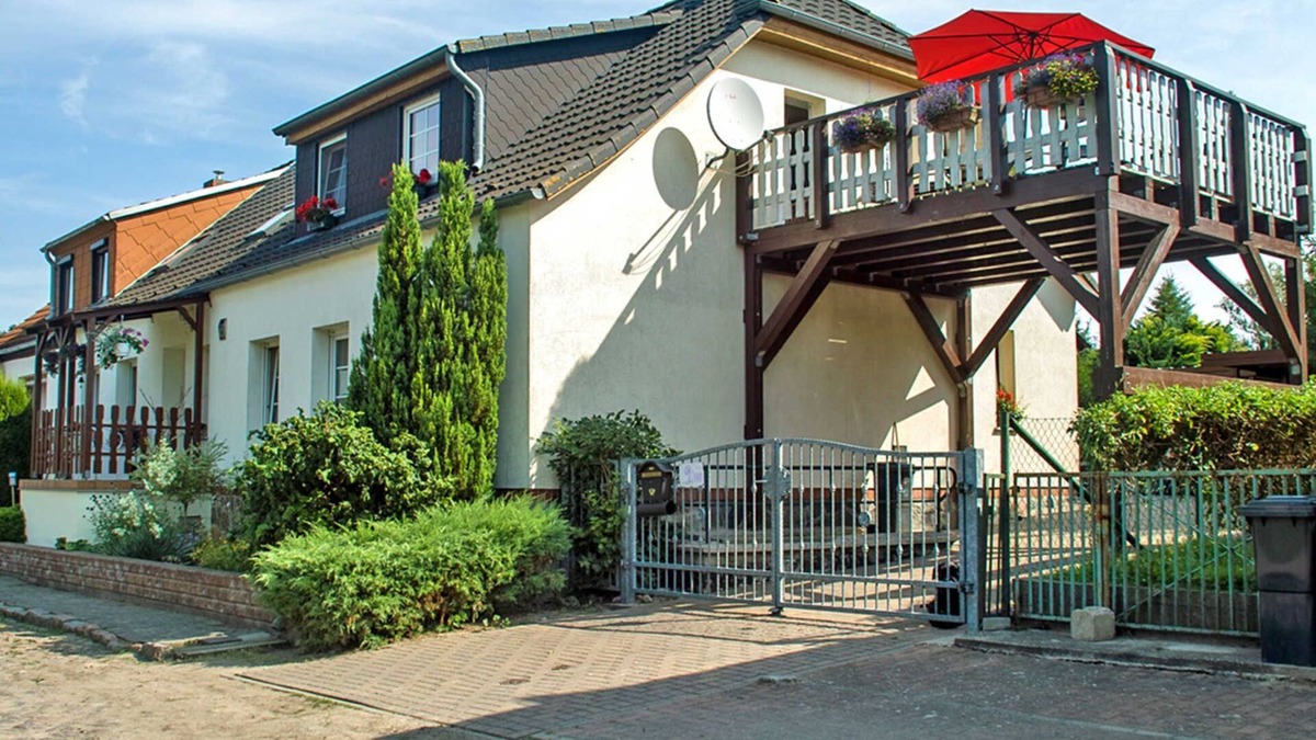 Bomitz Apartment | Apartment with large balcony in Bömitz - Apartment